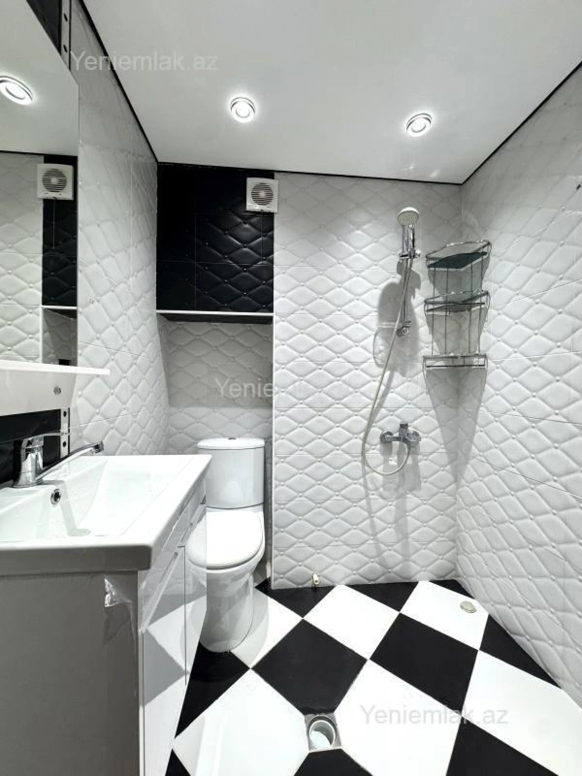 Satılır 2 otaqlı yeni tikili 68 m²