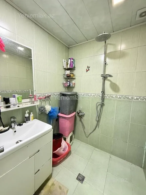 Satılır 3 otaqlı yeni tikili 64 m²