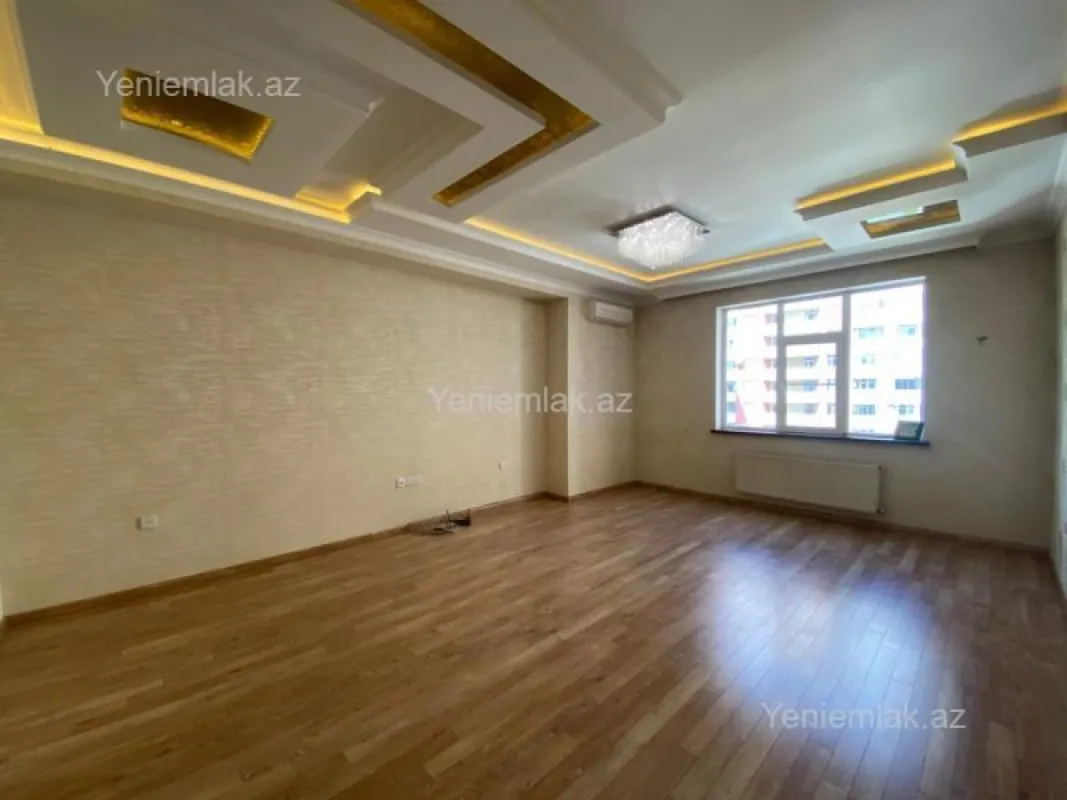 Satılır 3 otaqlı yeni tikili 120 m²