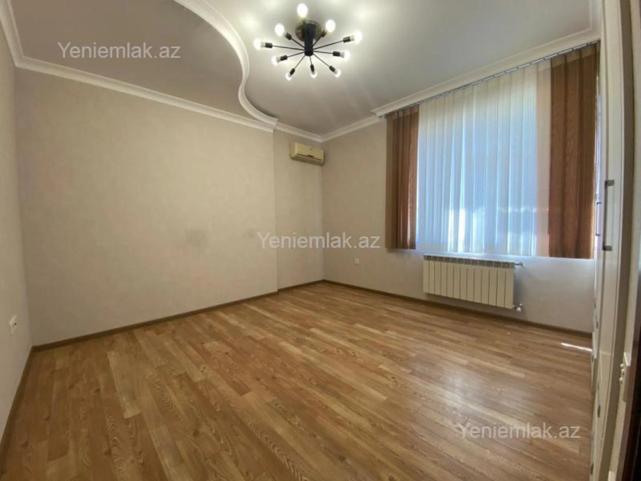 Satılır 3 otaqlı yeni tikili 120 m²