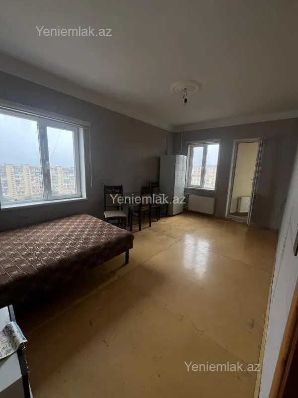 Satılır 2 otaqlı köhnə tikili 45 m²