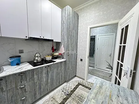 Satılır 3 otaqlı yeni tikili 67 m²