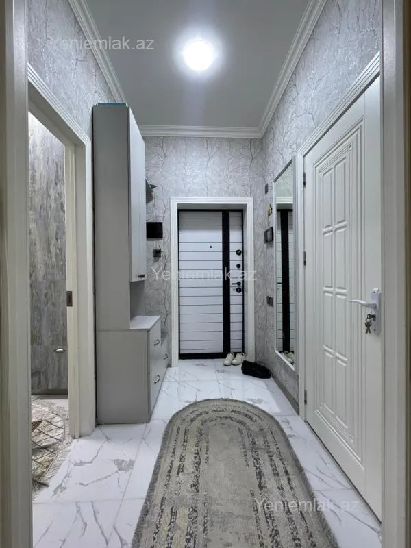 Satılır 3 otaqlı yeni tikili 67 m²