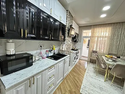 Satılır 2 otaqlı yeni tikili 72 m²