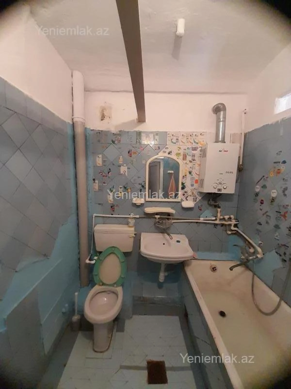 Satılır 3 otaqlı köhnə tikili 75 m²