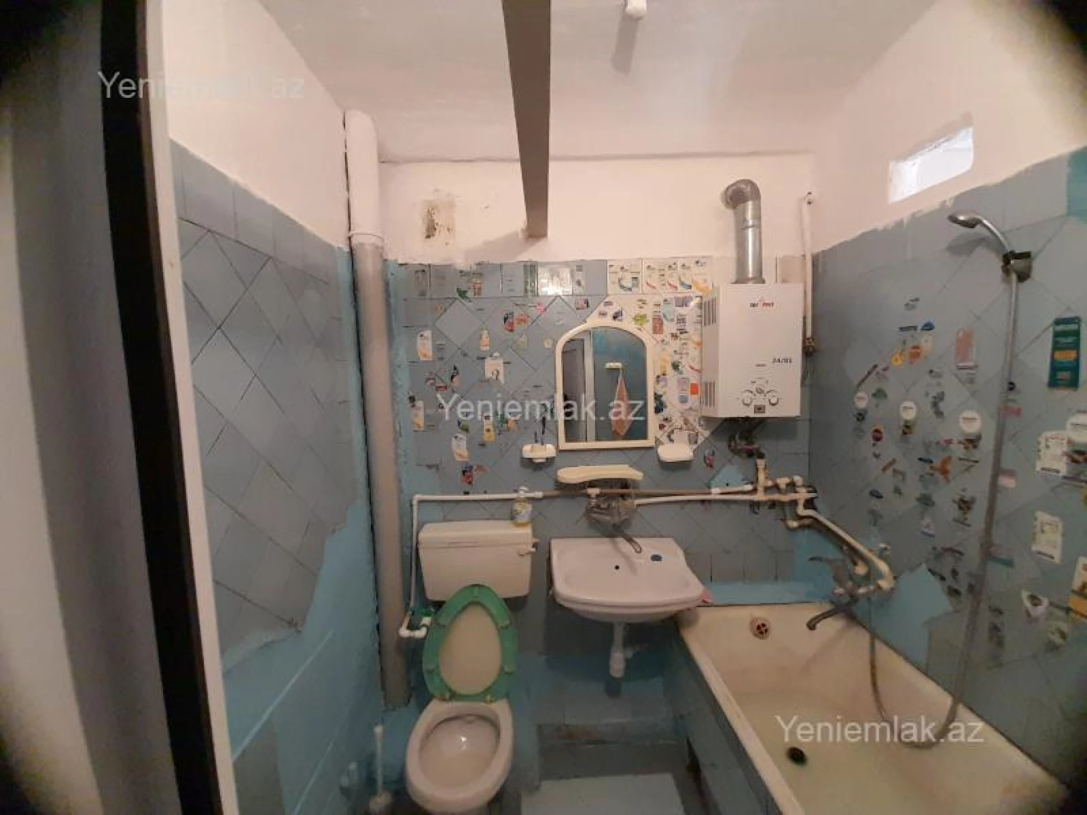 Satılır 3 otaqlı köhnə tikili 75 m²