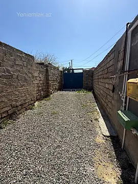 Satılır 3 otaqlı həyət evi 100 m²