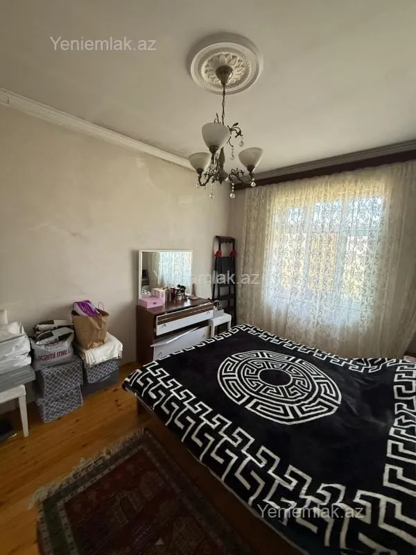 Satılır 3 otaqlı həyət evi 100 m²