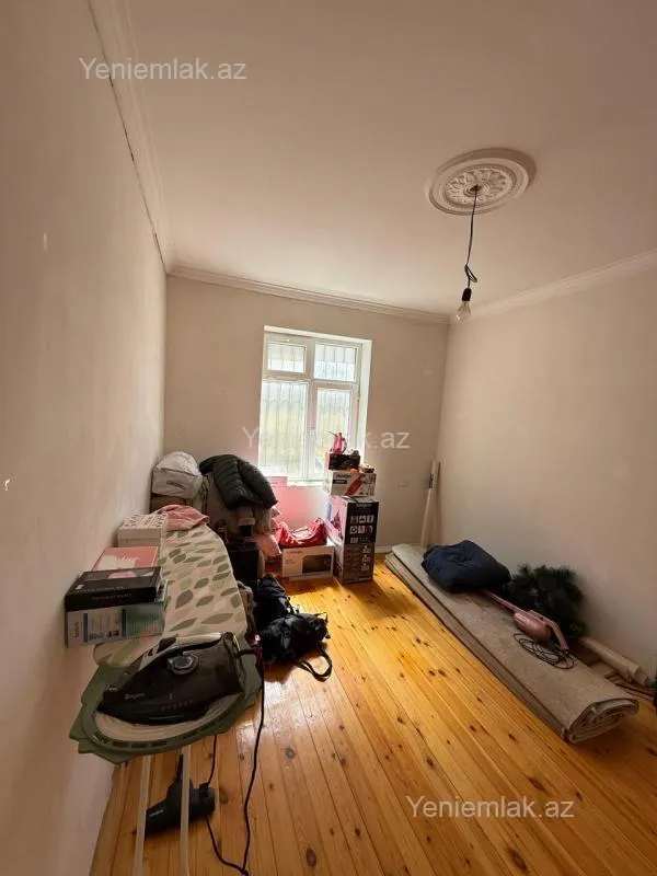 Satılır 3 otaqlı həyət evi 100 m²