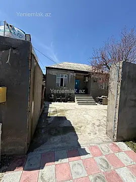 Satılır 3 otaqlı həyət evi 100 m²