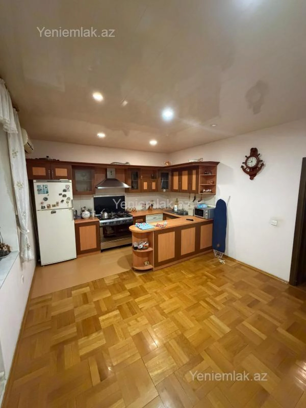 Satılır 4 otaqlı yeni tikili 165 m²