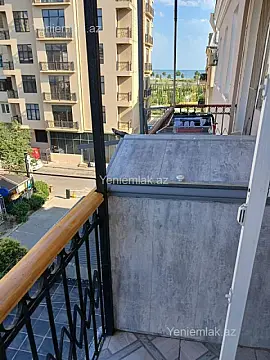 Satılır 2 otaqlı köhnə tikili 60 m²