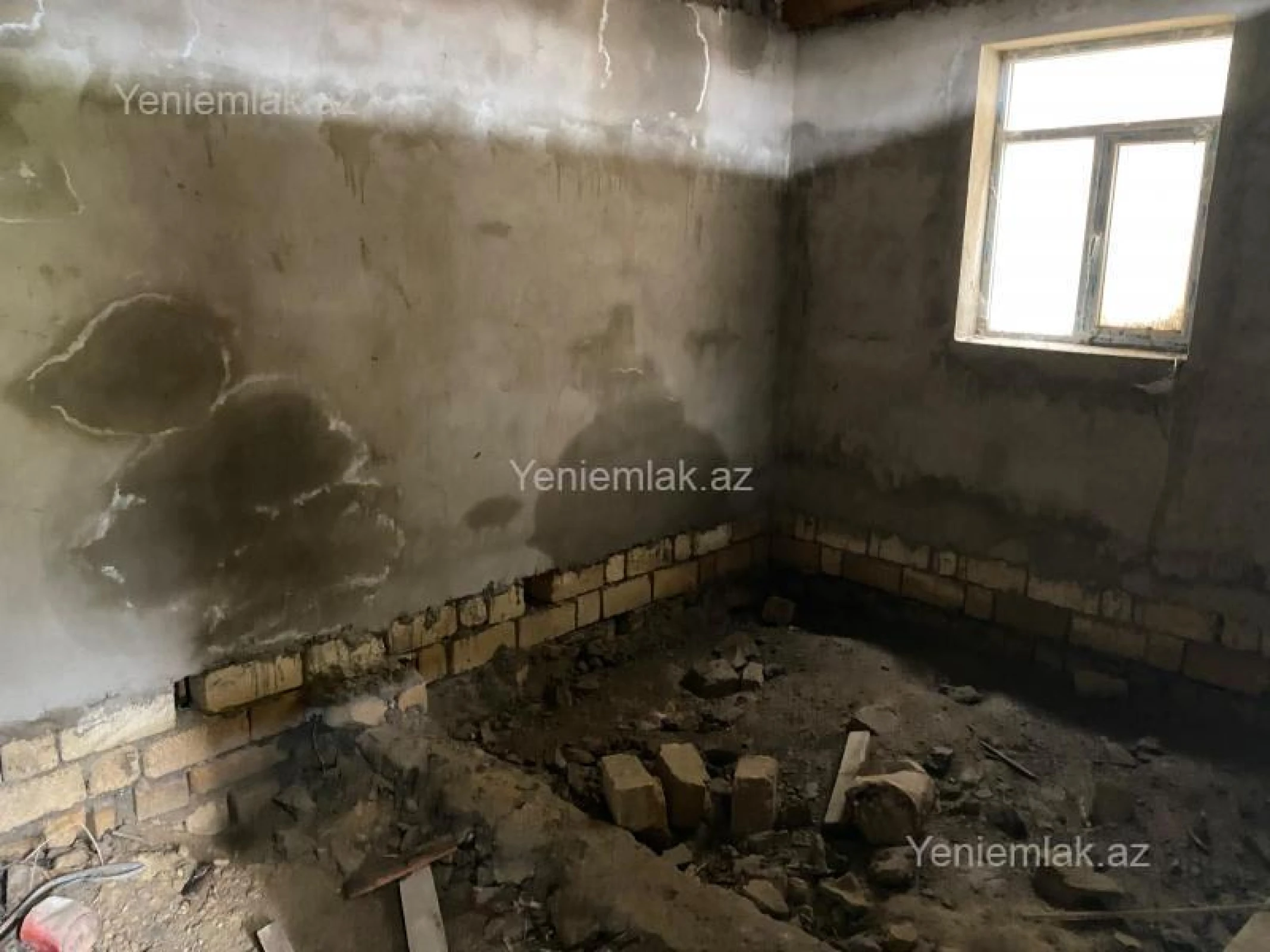 Satılır 3 otaqlı həyət evi 70 m²