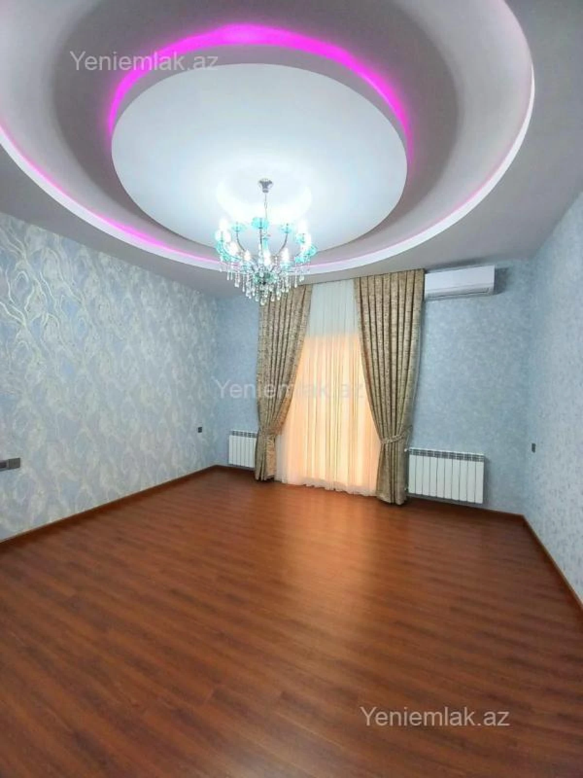 Satılır 7 otaqlı həyət evi 354 m²