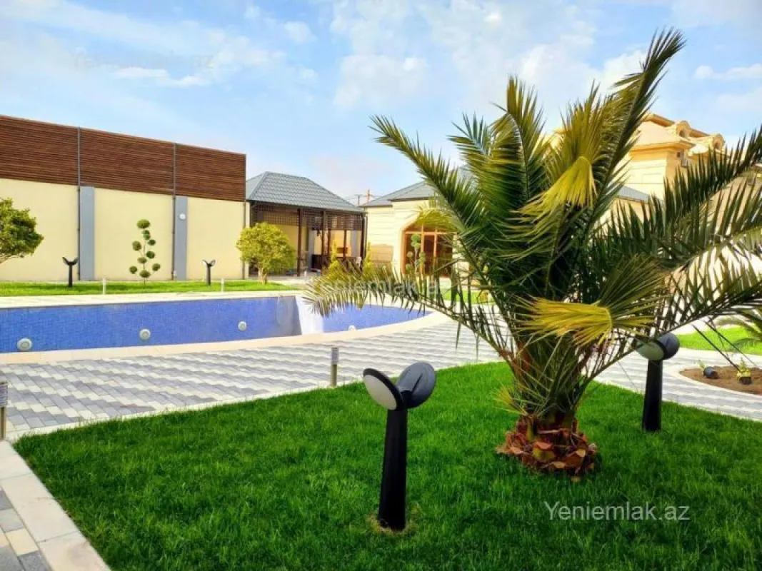 Satılır 7 otaqlı həyət evi 354 m²