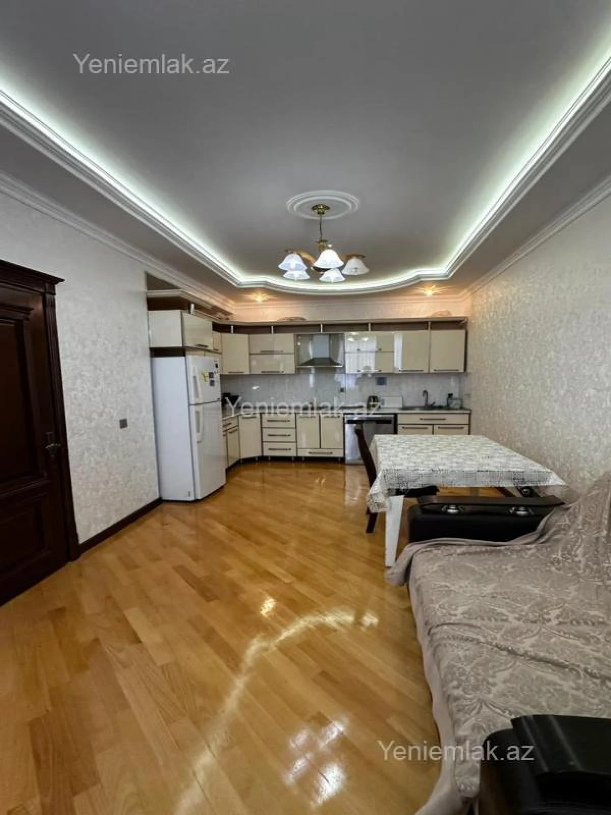 Satılır 4 otaqlı yeni tikili 167 m²