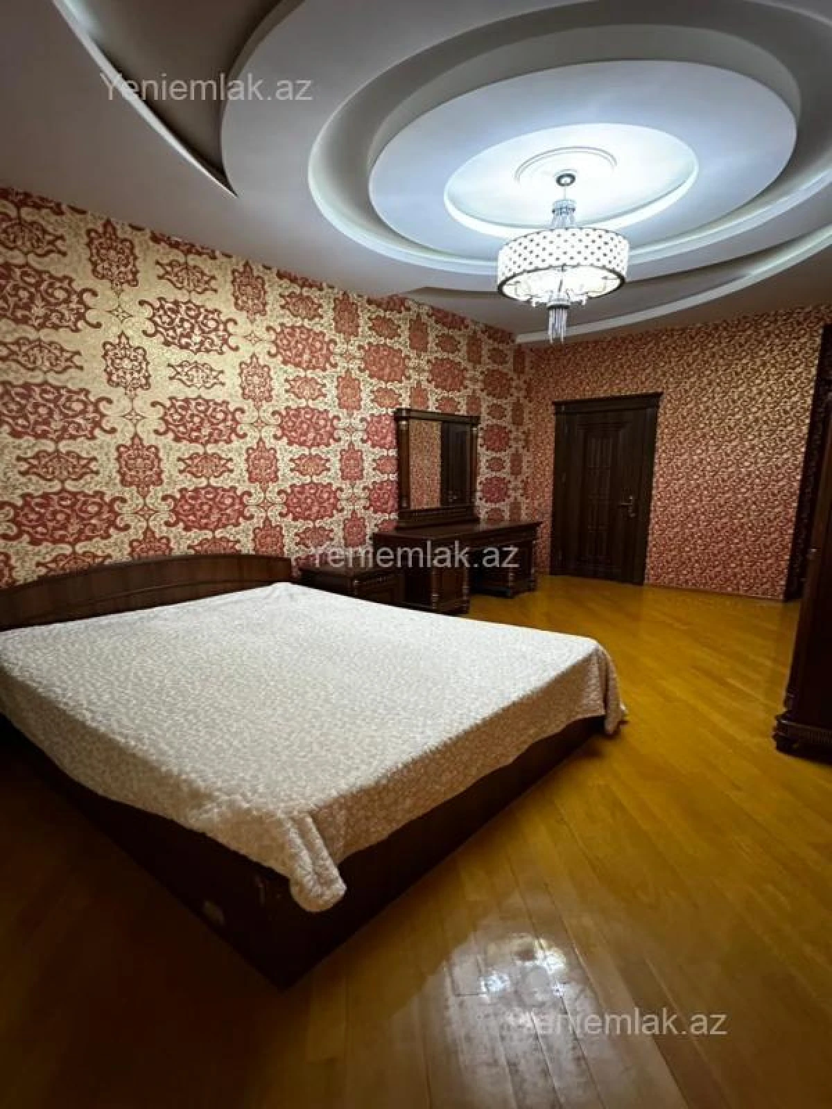 Satılır 4 otaqlı yeni tikili 167 m²