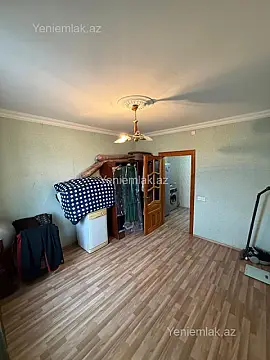 Satılır 2 otaqlı köhnə tikili 54 m²
