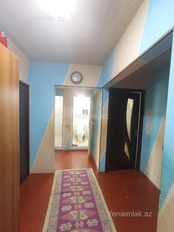 Satılır 3 otaqlı köhnə tikili 7.2 m²