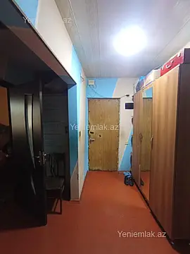 Satılır 3 otaqlı köhnə tikili 7.2 m²