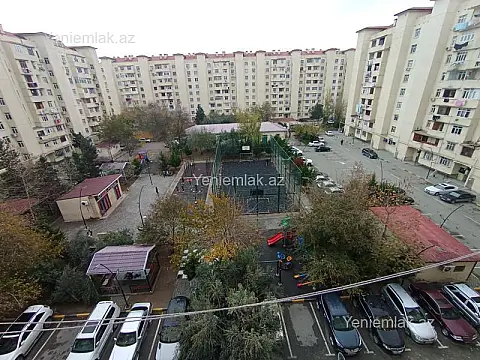 Satılır 3 otaqlı köhnə tikili 7.2 m²