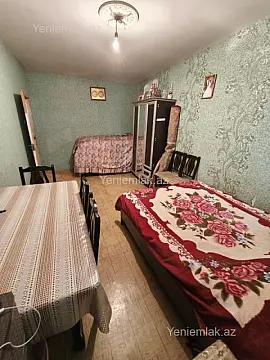 Satılır 3 otaqlı köhnə tikili 75 m²