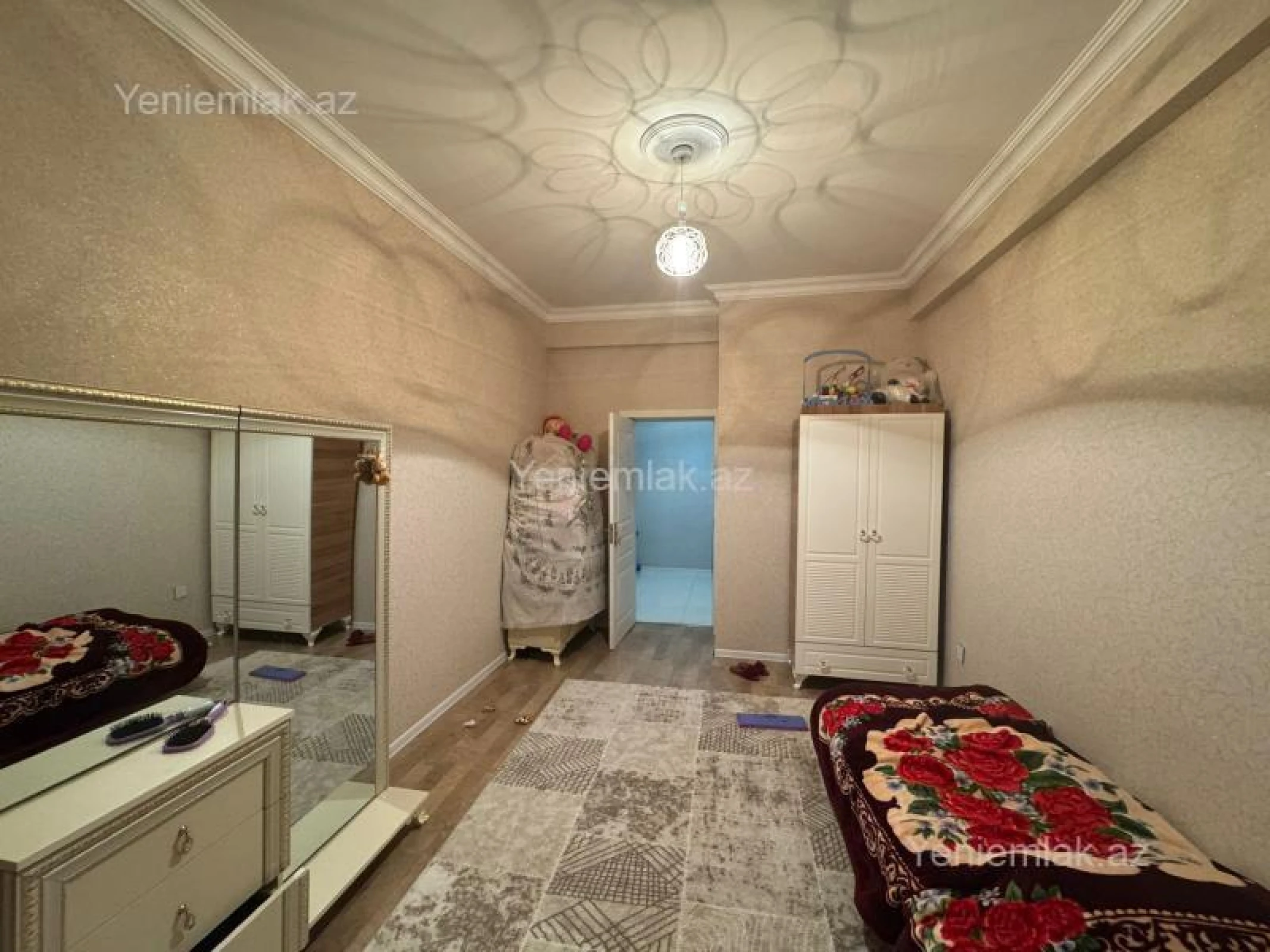 Satılır 3 otaqlı yeni tikili 107.8 m²