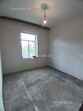 Satılır 4 otaqlı həyət evi 150 m²