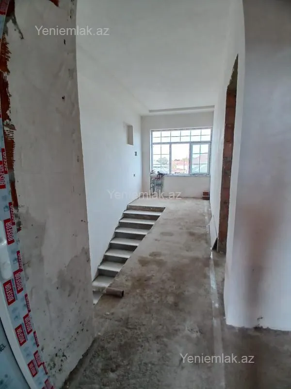 Satılır 4 otaqlı həyət evi 150 m²
