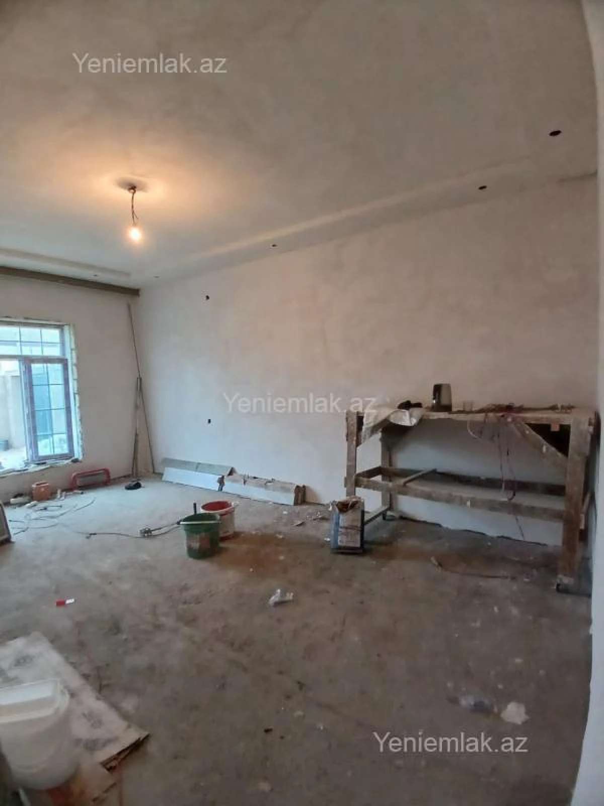 Satılır 4 otaqlı həyət evi 150 m²