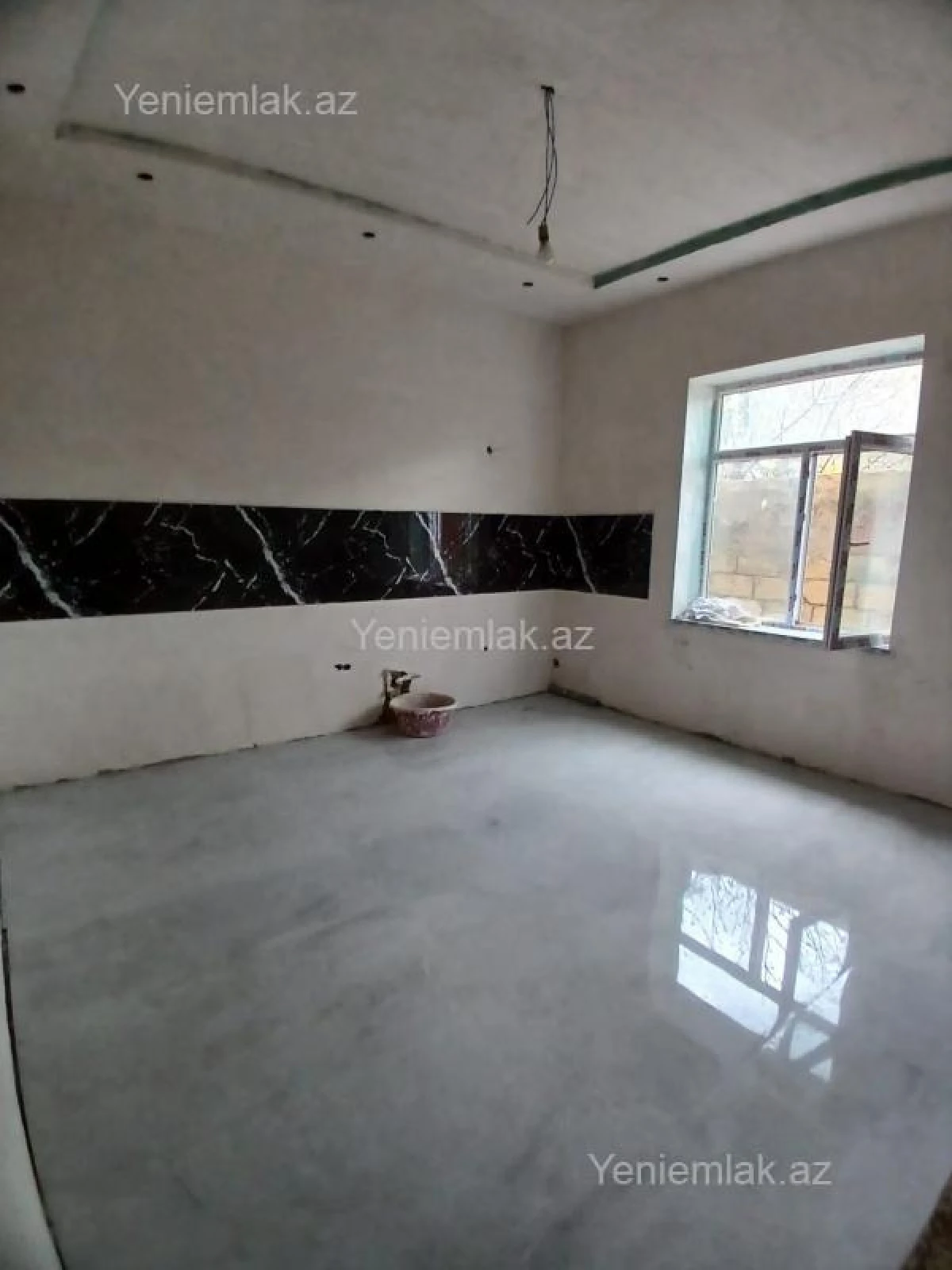 Satılır 4 otaqlı həyət evi 150 m²