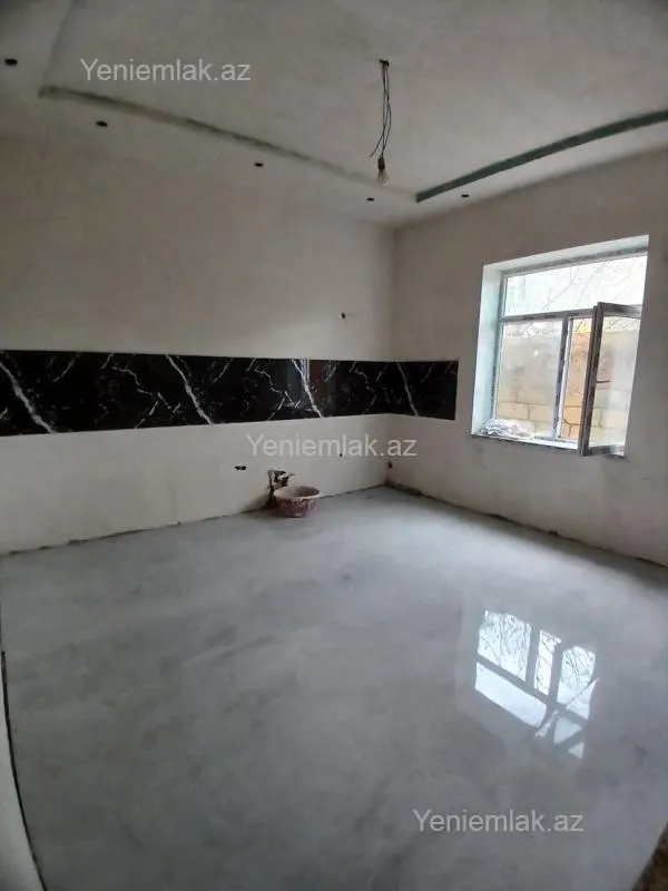 Satılır 4 otaqlı həyət evi 150 m²