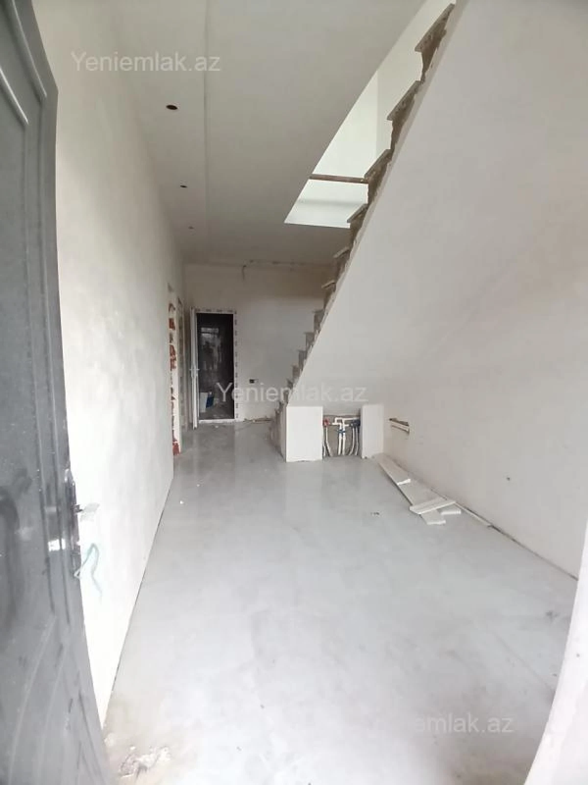 Satılır 4 otaqlı həyət evi 150 m²