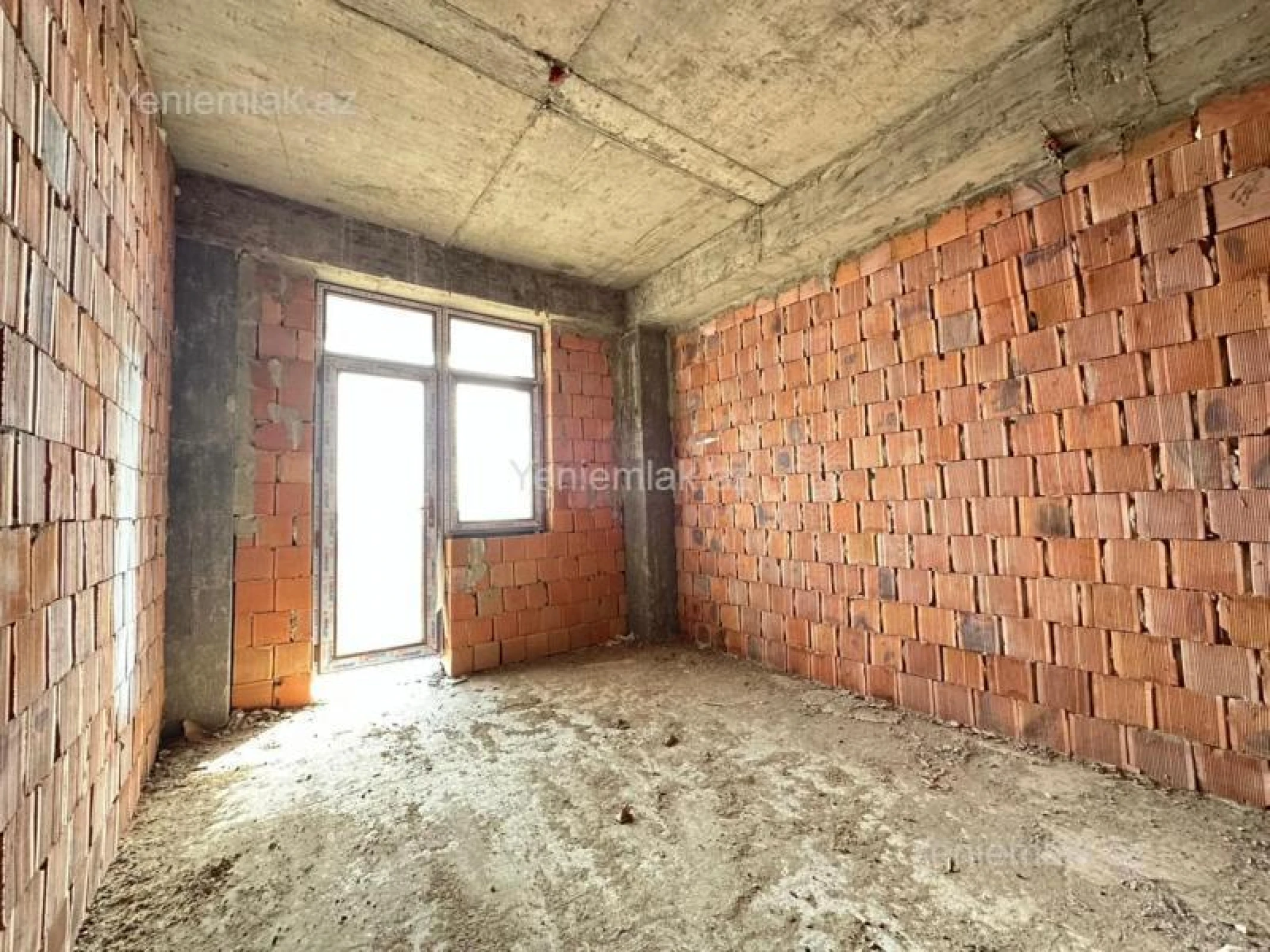 Satılır 3 otaqlı yeni tikili 89.22 m²