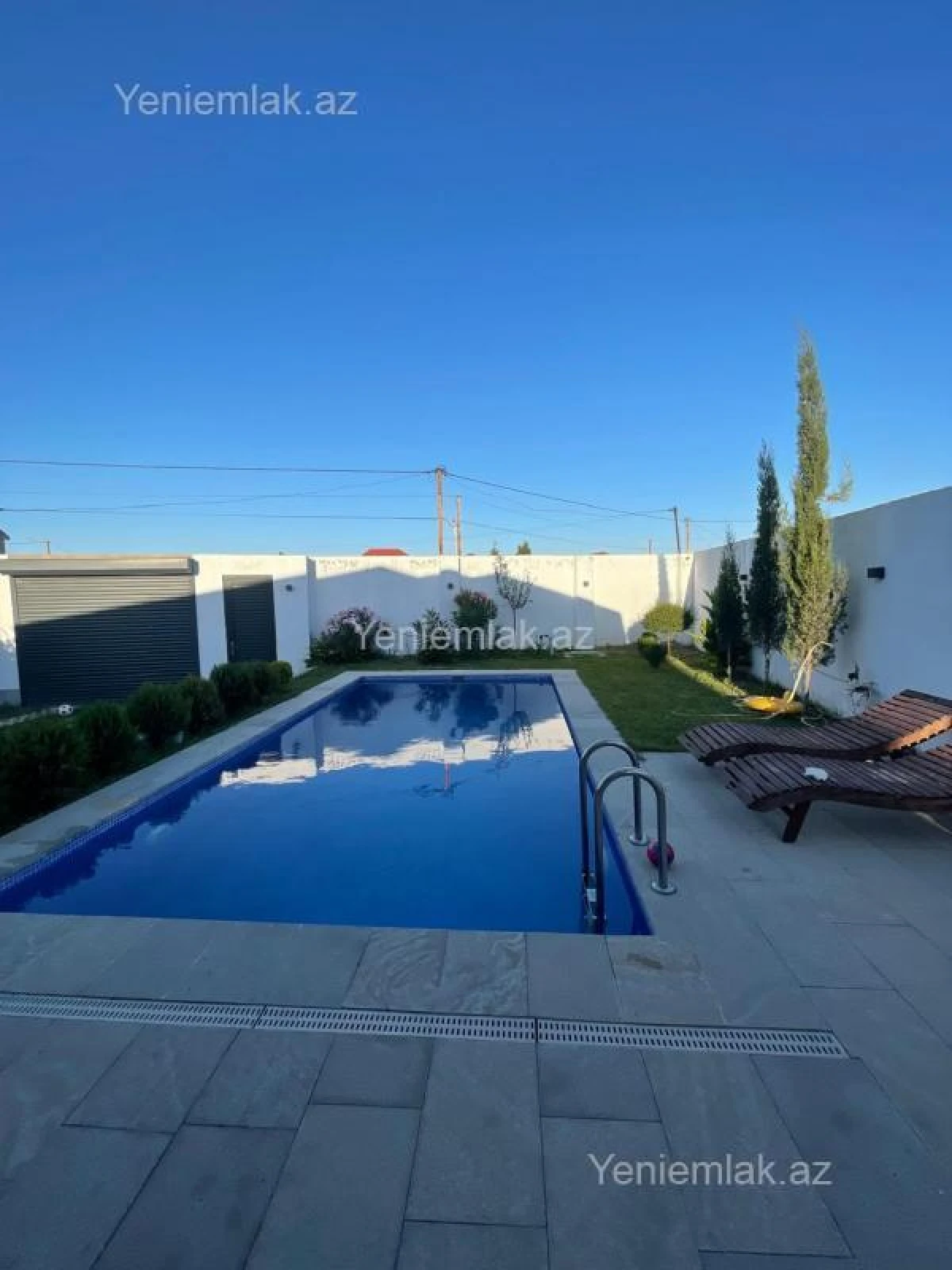 Satılır 5 otaqlı həyət evi 140 m²