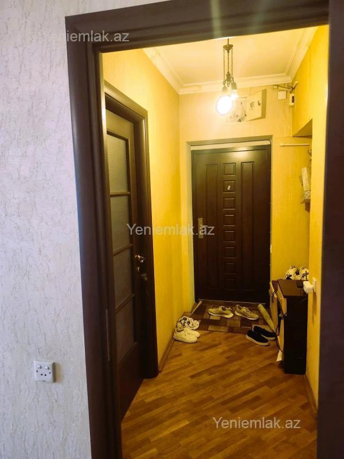Satılır 3 otaqlı köhnə tikili 80 m²