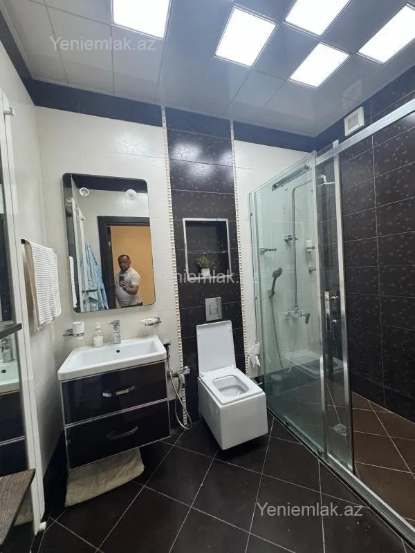 Satılır 3 otaqlı yeni tikili 116 m²