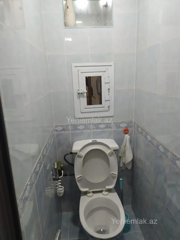 Satılır 4 otaqlı köhnə tikili 85 m²