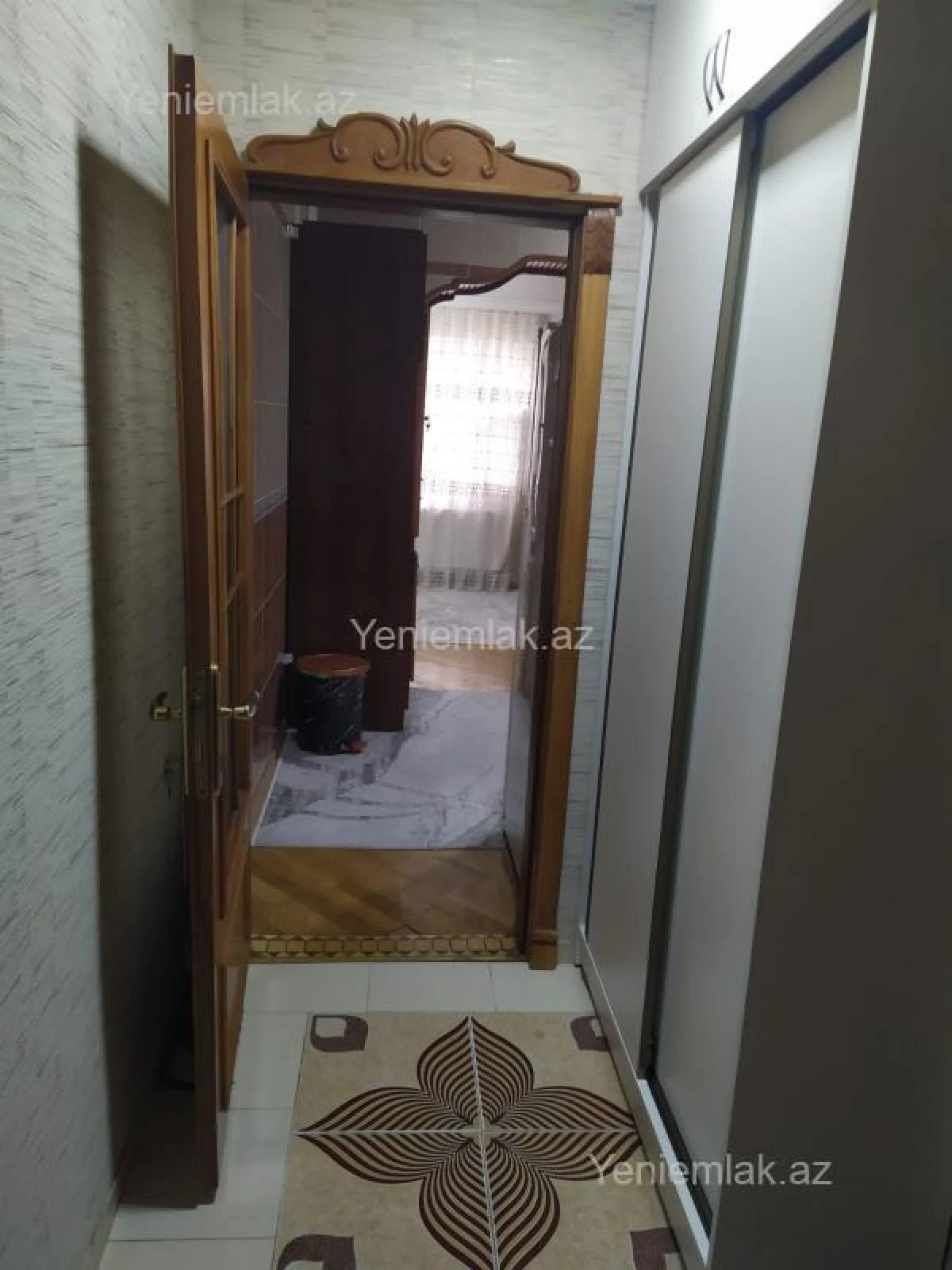 Satılır 4 otaqlı köhnə tikili 85 m²