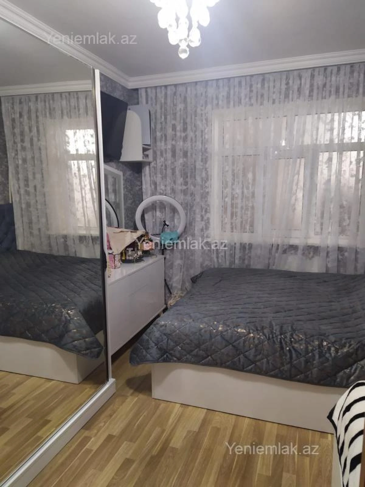 Satılır 4 otaqlı köhnə tikili 85 m²