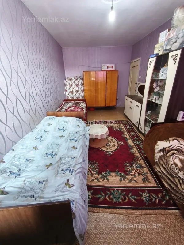 Satılır 3 otaqlı köhnə tikili 70 m²