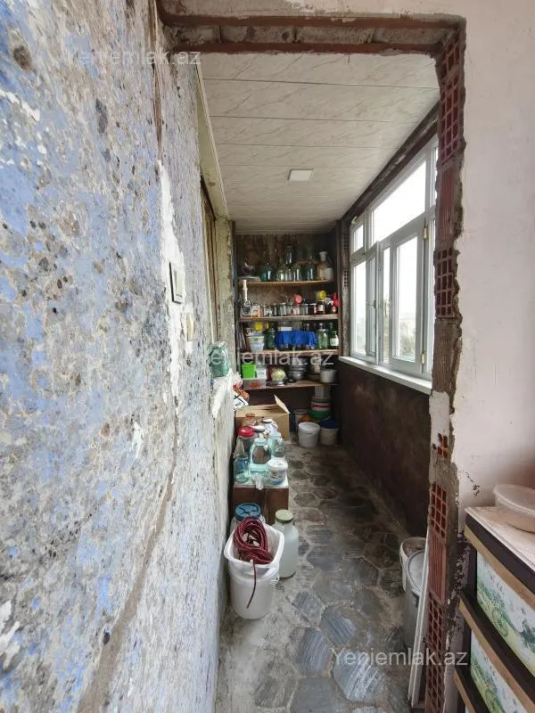 Satılır 3 otaqlı köhnə tikili 70 m²