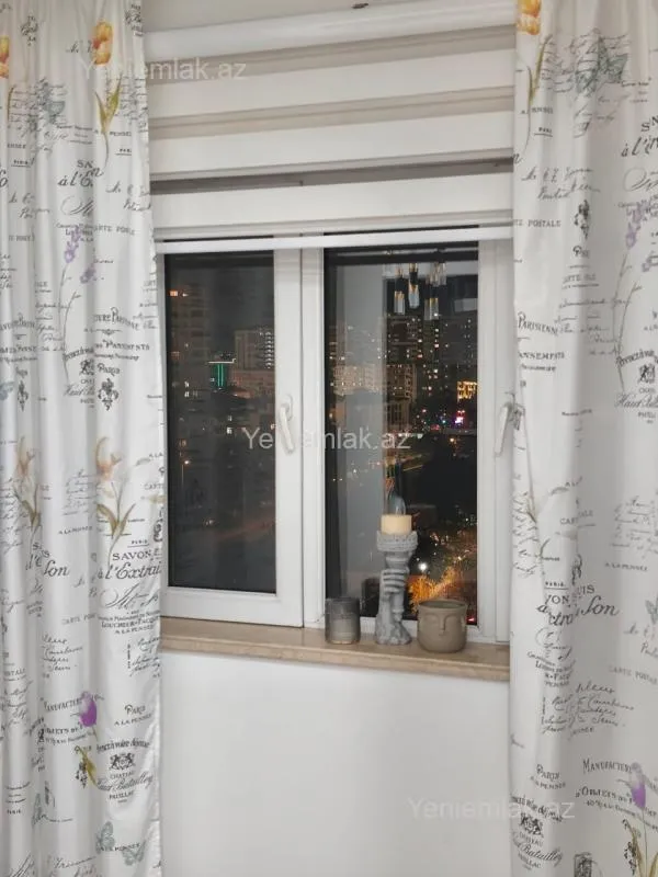 Satılır 2 otaqlı köhnə tikili 67 m²