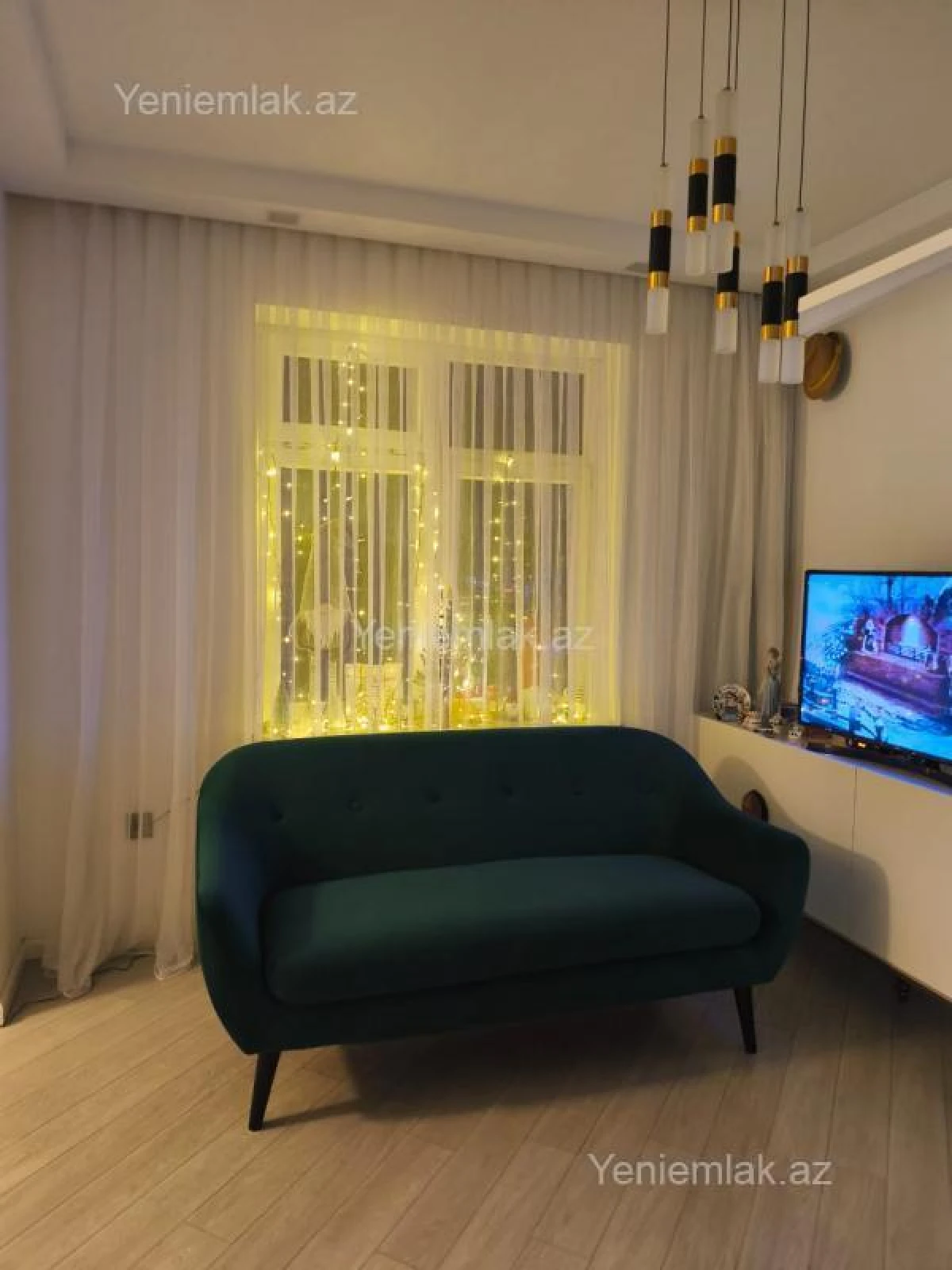 Satılır 2 otaqlı köhnə tikili 67 m²