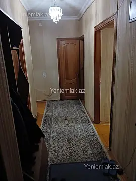 Satılır 3 otaqlı köhnə tikili 80 m²