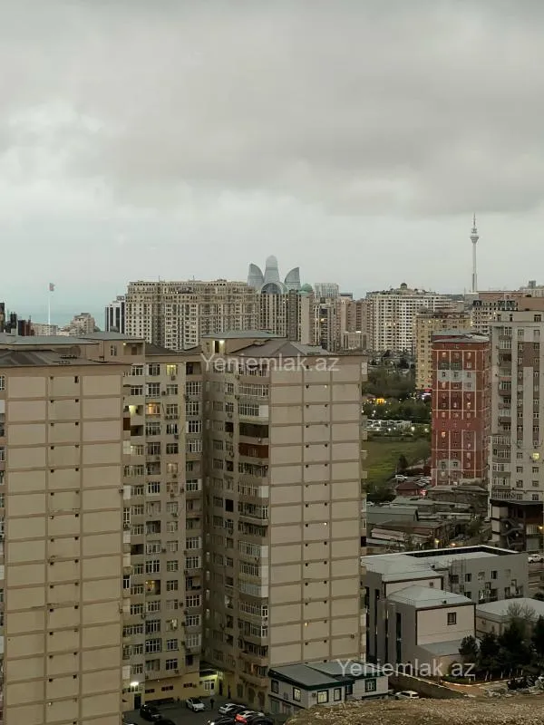 Satılır 2 otaqlı yeni tikili 90 m²