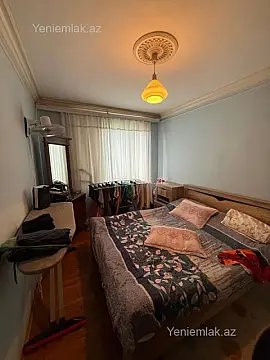 Satılır 2 otaqlı köhnə tikili 40 m²