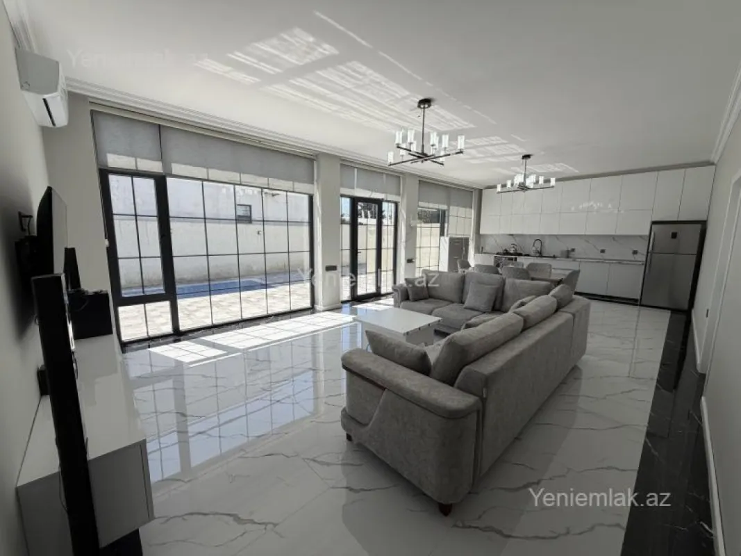 Satılır 5 otaqlı həyət evi 180 m²