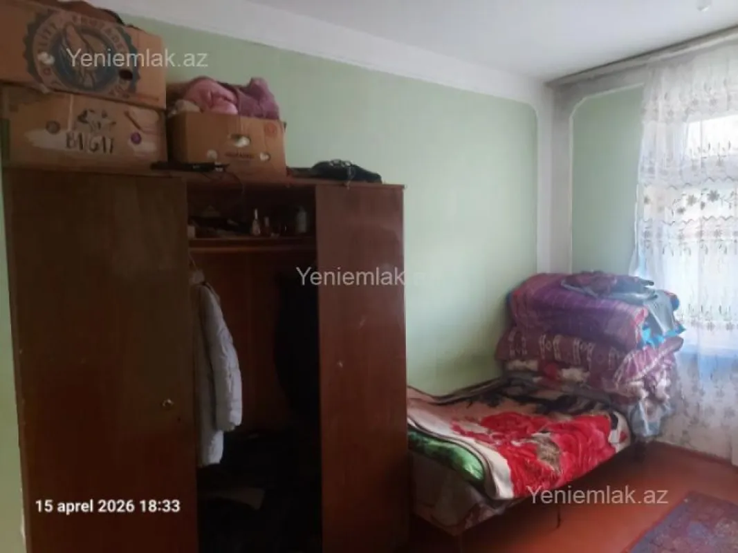 Satılır 2 otaqlı köhnə tikili 60 m²
