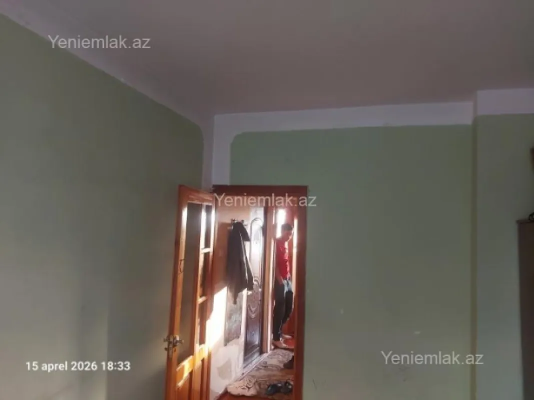 Satılır 2 otaqlı köhnə tikili 60 m²